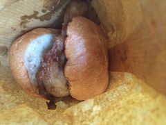 猪扒包-大利来记咖啡室(告利雅施利华街店)