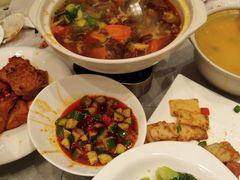 -艳阳天·非遗楚菜(武展店)