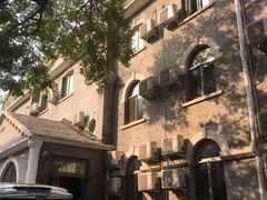 -时光漫步酒店(北京国子监簋街北新桥地铁站店)