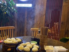 -舒小笼松针小笼包