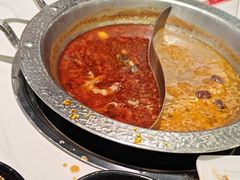 -嘎琉鲜切牛肉自助火锅