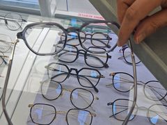 -潘多拉眼镜·蔡司依视路明月(潘家园店)