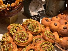 -B&C黄油与面包·THE GARDEN BAKERY概念店(世纪汇店)