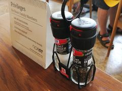 -ROAST coffee & eatery