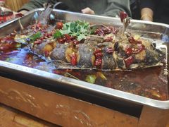 -老东镇啤酒屋海鲜加工·蒸汽海鲜·海鲜烧烤(台东店)