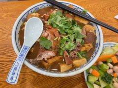 -门框胡同百年卤煮(新街口店)