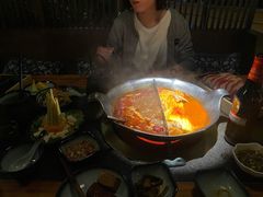 -湊湊火锅·茶憩(恒隆广场店)