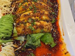 -有红鸡毛店·川菜(建设路店)