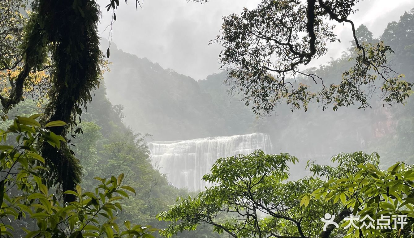 不算热门景区，五一人也不算特别多，但是很值得来
