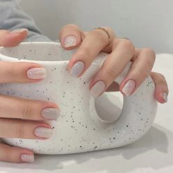 -悦指间美甲美睫