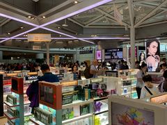 -日上免税店(三径路t3店)