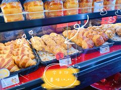 -Salon de The de Joel Robuchon(外滩18号店)