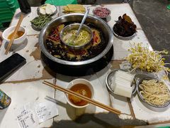 鸳鸯锅底-渝味黄姐火锅(黄泥村店)