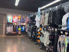 -迪卡侬(西三旗店)