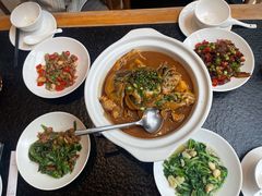 -鱼鲜饭香·招牌汽锅剁椒鱼头王