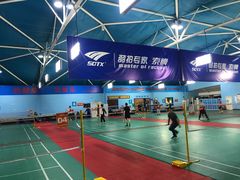 -佰德观岚记羽毛球馆