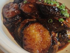 -八府香鸭·啫啫煲(华山路店)