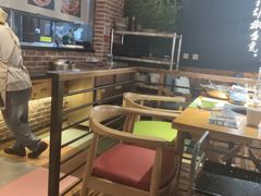 -洪氏嗨捞·广东猪肚鸡·椰子鸡火锅(西咸万象城店)