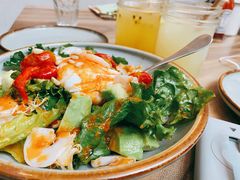 虾仁牛油果沙拉-RAC BAR(安福路店)