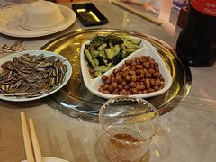 -沪上名羊天下•烤羊腿•东北烧烤•小龙虾(浦东直营总店)