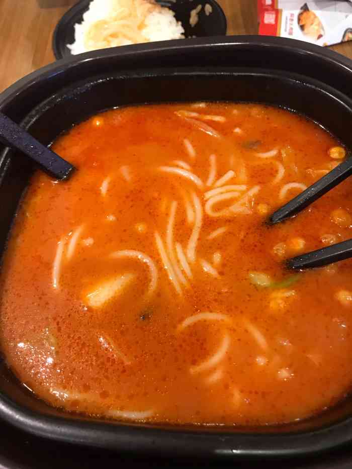 阿香米线(淄博万象汇店)-"第一次在万象汇吃阿香米线,听了服务员的推.