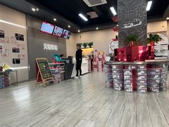 -哈贝卡汽车服务连锁(高新二路店)