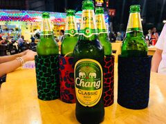 -J Daeng Seafood