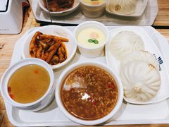 -馋笼小食堂-青岛大虾包(繁花里店)