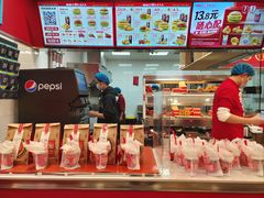 -塔斯汀中国汉堡(徐汇汇京广场店)