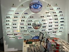 -浮光眼镜·蔡司视觉合作·数字验配中心(陆家嘴店)