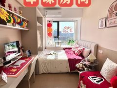 -东方体育中心(地铁站)