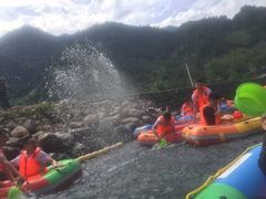 -龙井峡漂流