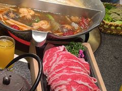 -湊湊火锅·茶憩(打浦桥日月光店)