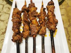 红柳烤肉-木卡买提新疆餐厅·清真(新里海顿公馆店)