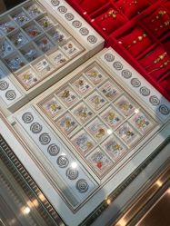 -菜百首饰店(东方新天地店)