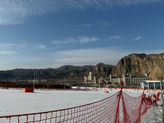 -荣盛康旅野三坡滑雪场