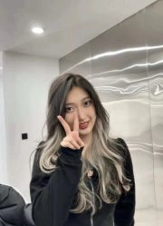 -卡尔诗·科技美肤连锁