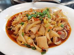 -老来福·非遗酸汤兔(凯旋路店)