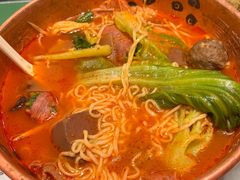 -成都你六姐·牛肉冒菜(城市集市合生汇店)