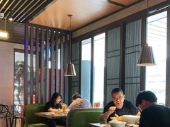 大堂-老头儿油爆虾(星光一期店)