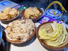 -芈重山老火锅(广州首店)
