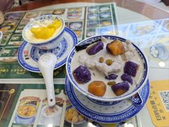 -广信牛奶甜品世家(台东店)