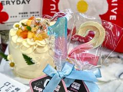 -花花卷卷·鲜食蛋糕(静安久光百货店)