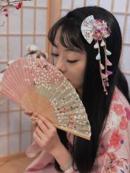 -宥莉·ULLY 痘敏肌•科技皮肤管理中心