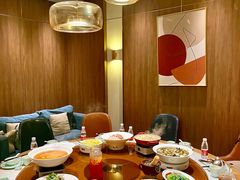 -自己人·宜昌菜(水悦城店)