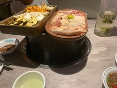 -野·大山里野生菌石锅土鸡(益田假日店)