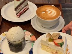 -HOLIDAY休日(后田垟巷店)