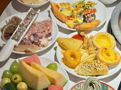 -享遇.锅姥姥牛排海鲜自助(小寨店)