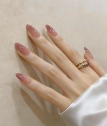 -桃色美甲沙龙