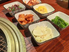 -喜牛烧肉酒场·黑金店(威高广场店)